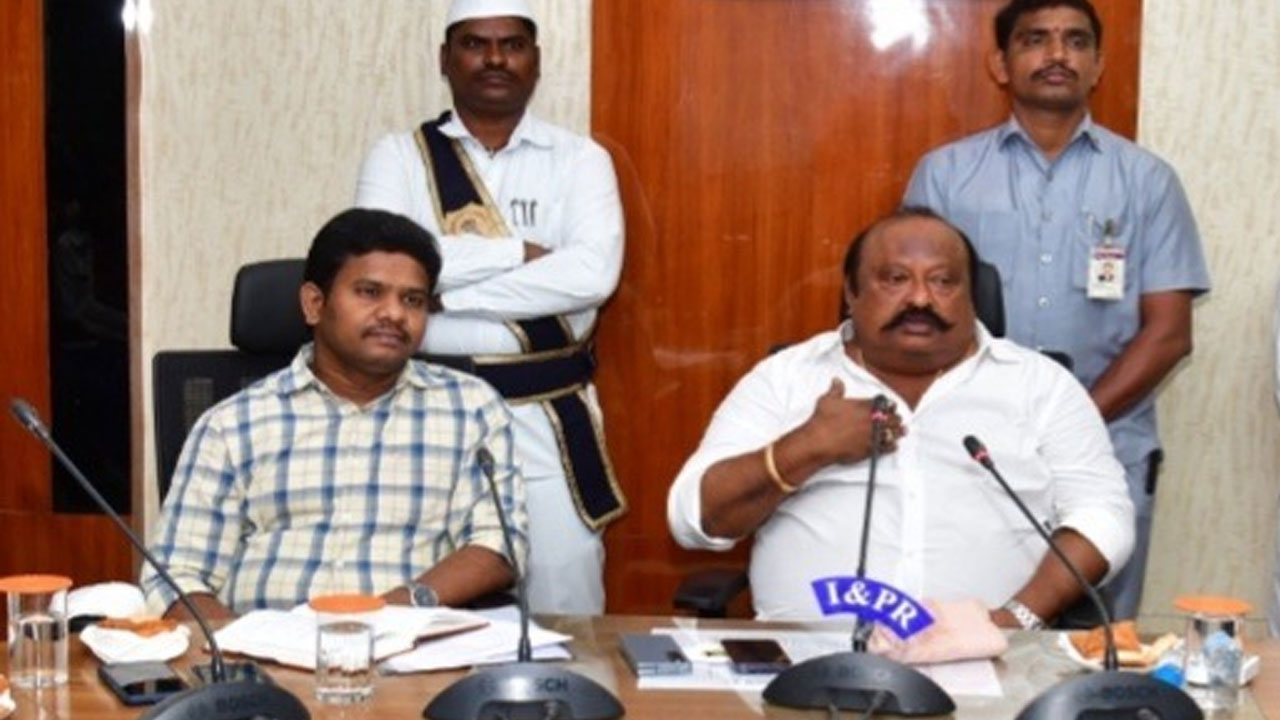 Minister Gangula | తెలంగాణ సంస్కతి, చరిత్రను చాటేలా బతుకమ్మ గార్డెన్‌: మంత్రి గంగుల