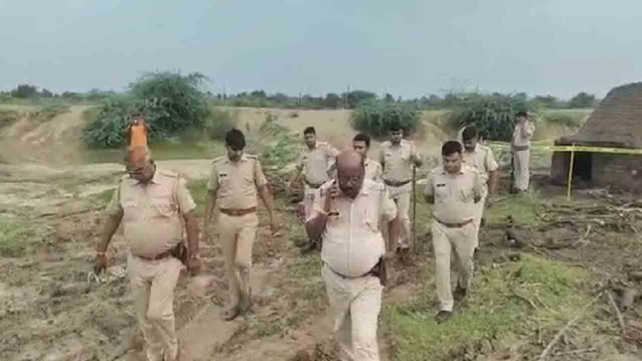 Girl’s charred body | బొగ్గు కొలిమిలో కాలిన స్థితిలో బాలిక మృతదేహం.. సామూహిక లైంగికదాడి జరిగినట్లు అనుమానం