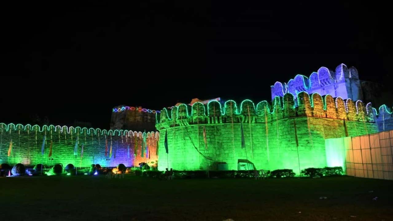 Independence Day | స్వాతంత్య్ర దినోత్సవ వేడుకలకు సర్వం సిద్ధం.. గోల్కొండ కోటలో మూడంచెల భద్రత
