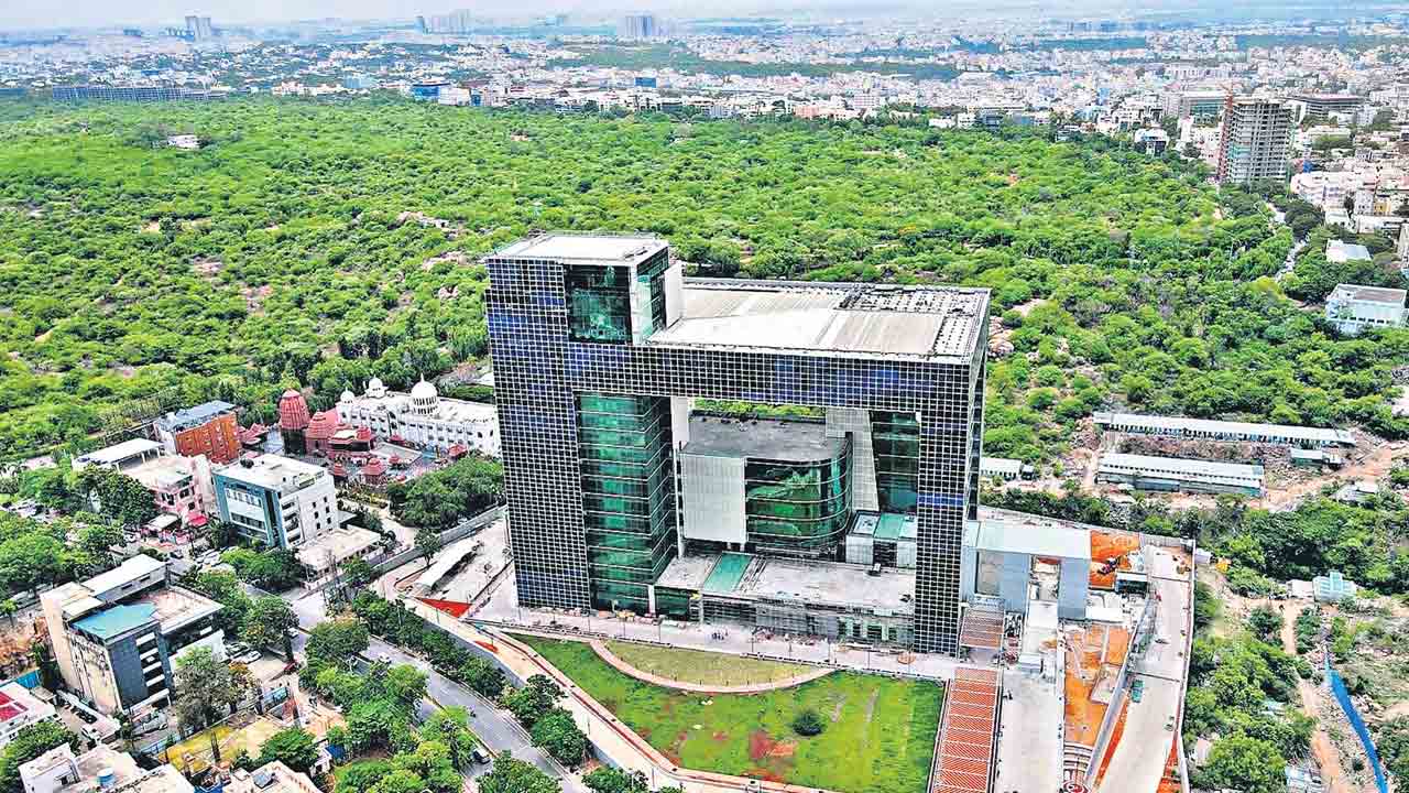 Hyderabad | హరిత భవనాలకు ఆలవాలమవుతున్న భాగ్యనగరం