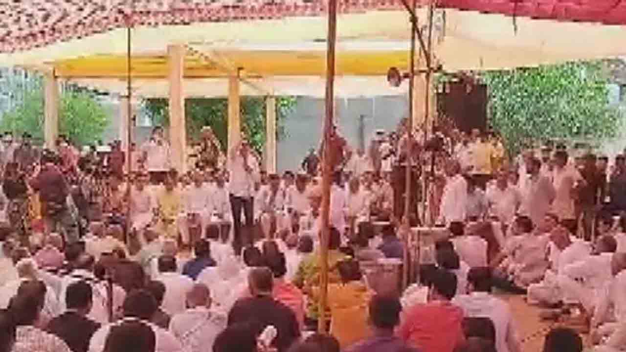 Haryana Mahapanchayat | ఉద్రిక్తతల నడుమ హిందూ సమాజ్‌ మహాసభ.. పోలీసుల   అనుమతి లేకుండా నిర్వహణ