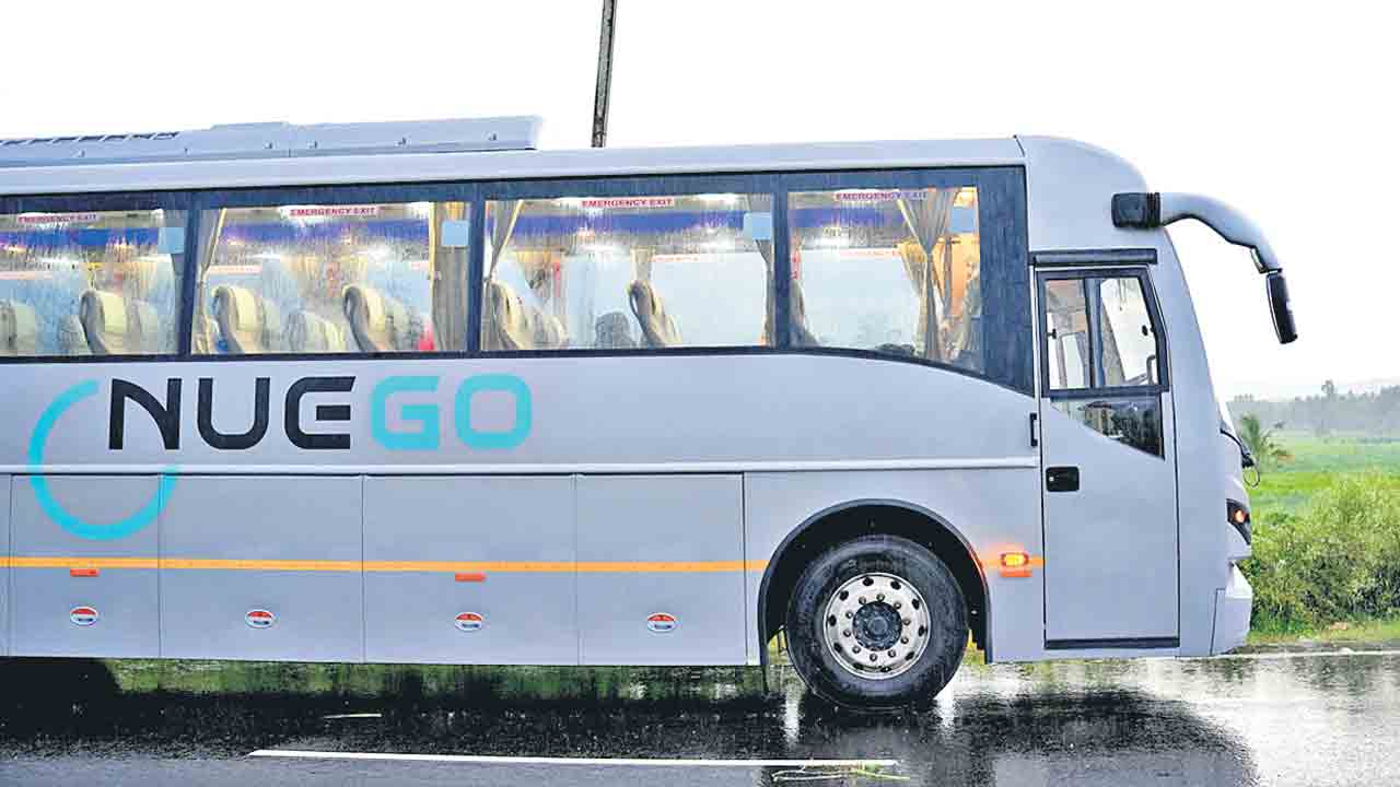 హైదరాబాద్‌ టు విజయవాడ ఒక్క రూపాయికే..