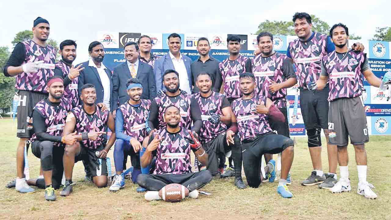 తెలంగాణకు అమెరికన్‌ ఫ్లాగ్‌ ఫుట్‌బాల్‌ టైటిల్‌
