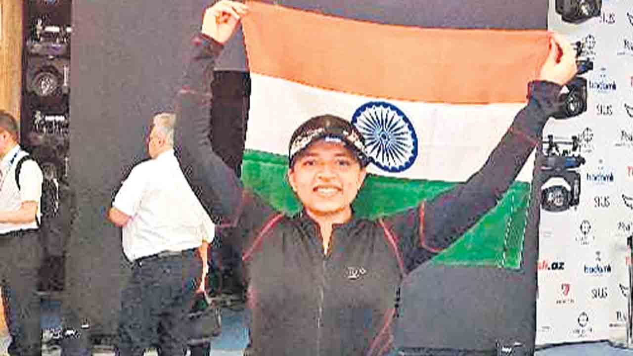 సిఫ్ట్‌ కౌర్‌కు ఒలింపిక్‌ బెర్త్‌