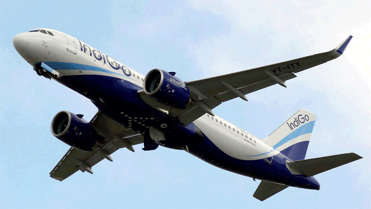 IndiGo | పాట్నా-ఢిల్లీ విమానంలో ఇంజిన్ ఫెయిల్.. టేకాఫ్ అయిన 3 నిమిషాలకే ఎమర్జెన్సీ ల్యాండింగ్