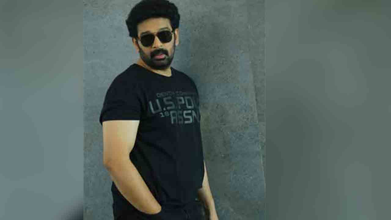 JD Chakravarthy Interview | దయాలో ఫ్రీజర్ వ్యాన్ డ్రైవర్‌గా నటించా.. జేడీ చక్రవర్తి చిట్ చాట్‌