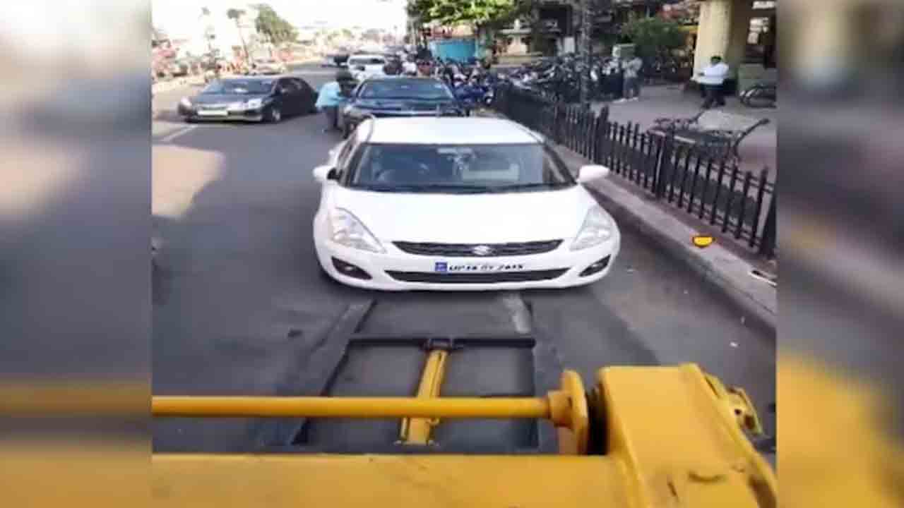 Judge’s son threatens cops | నో పార్కింగ్‌ ప్లేస్‌లో జడ్జి కుమారుడి కారు.. చెంపపై   కొడతానంటూ పోలీసులకు బెదిరింపు