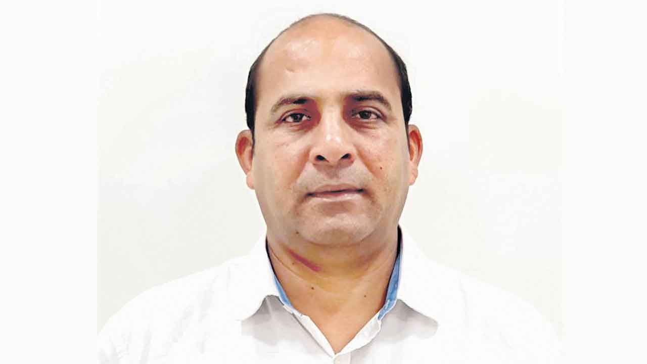 బీఆర్‌ఎస్‌ ములుగు జిల్లా అధ్యక్షుడిగా లక్ష్మీనర్సింహారావు