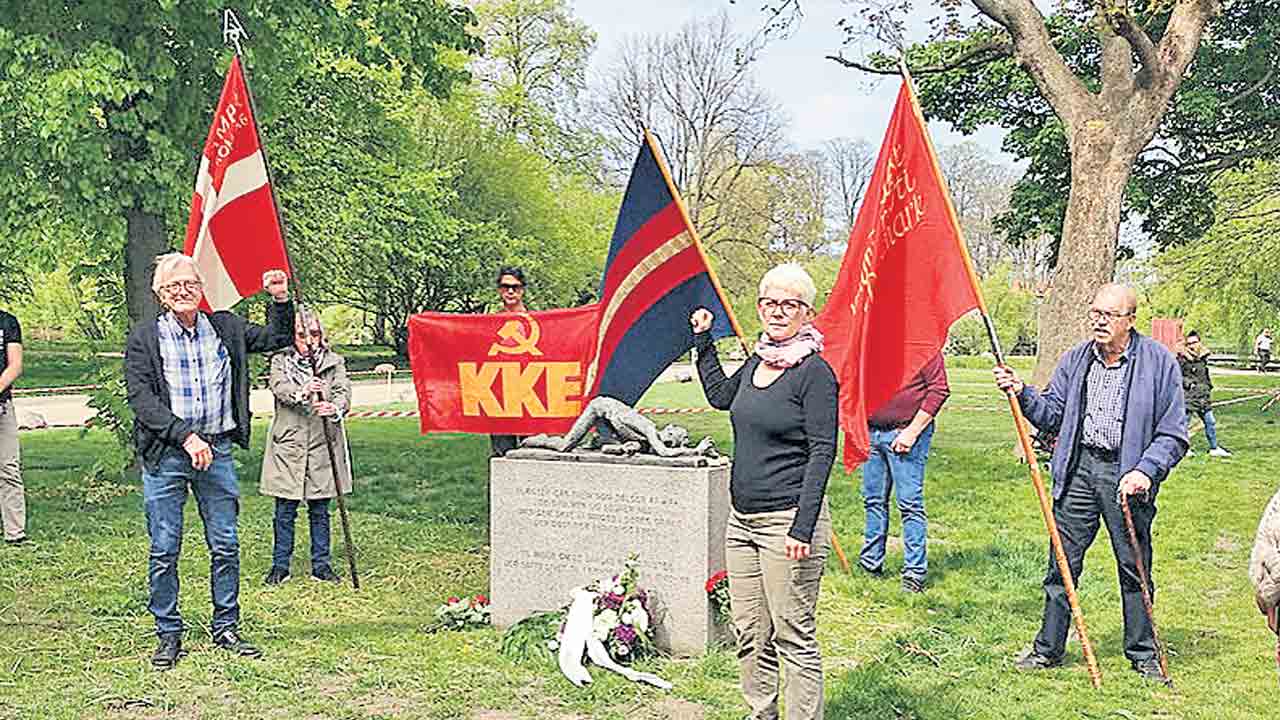 డెన్మార్క్‌లో ఏకమైన కమ్యూనిస్టులు