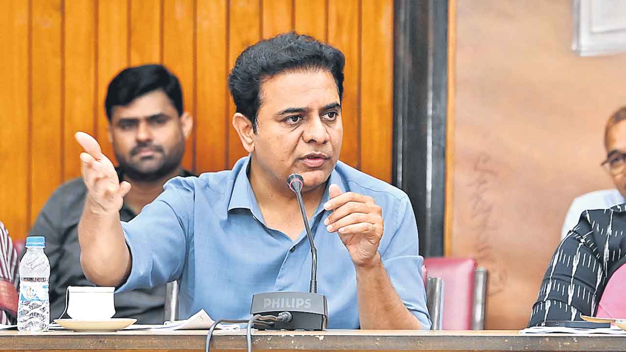 అనాథలకు శాశ్వత అండ