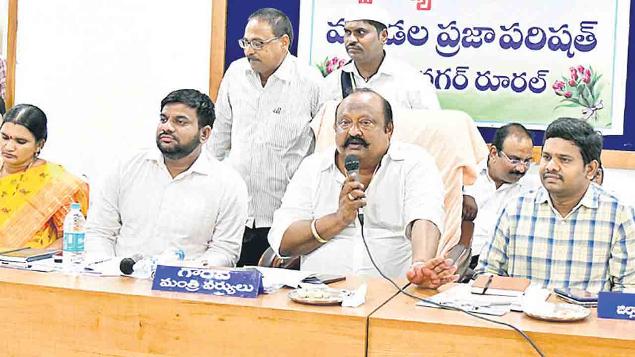 మళ్లీ కేసీఆర్‌ ప్రభుత్వాన్నే కోరుకుంటున్నరు