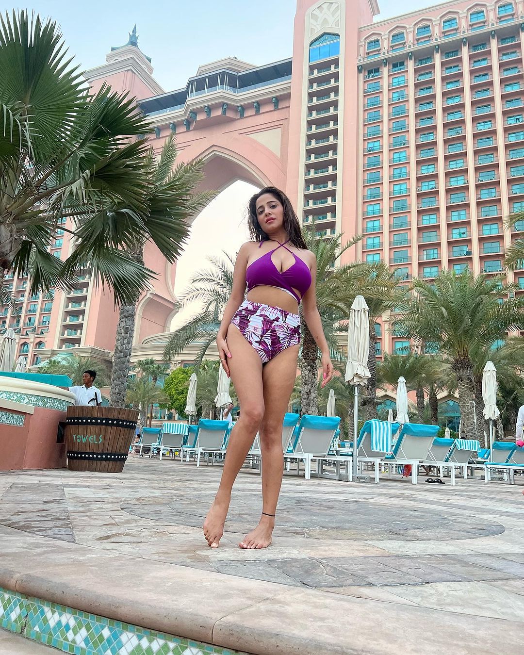 ( Photos : Instagram )