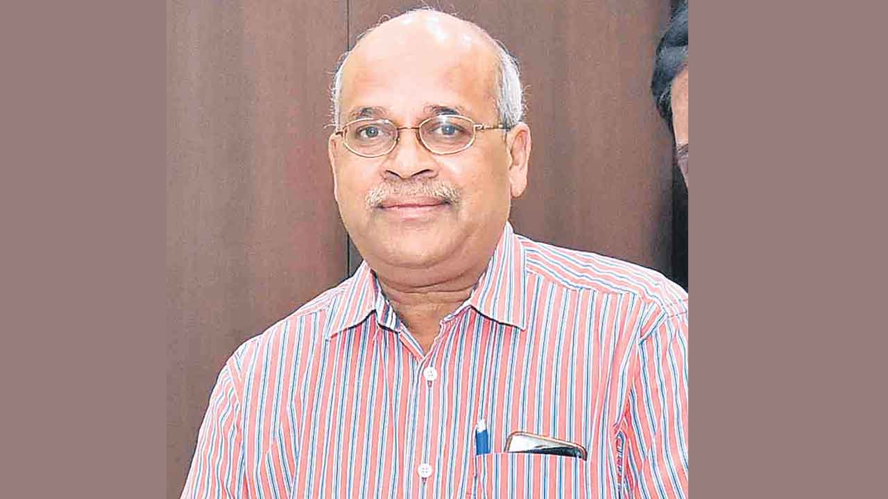 సీనియర్‌ జర్నలిస్ట్‌ కృష్ణారావు కన్నుమూత