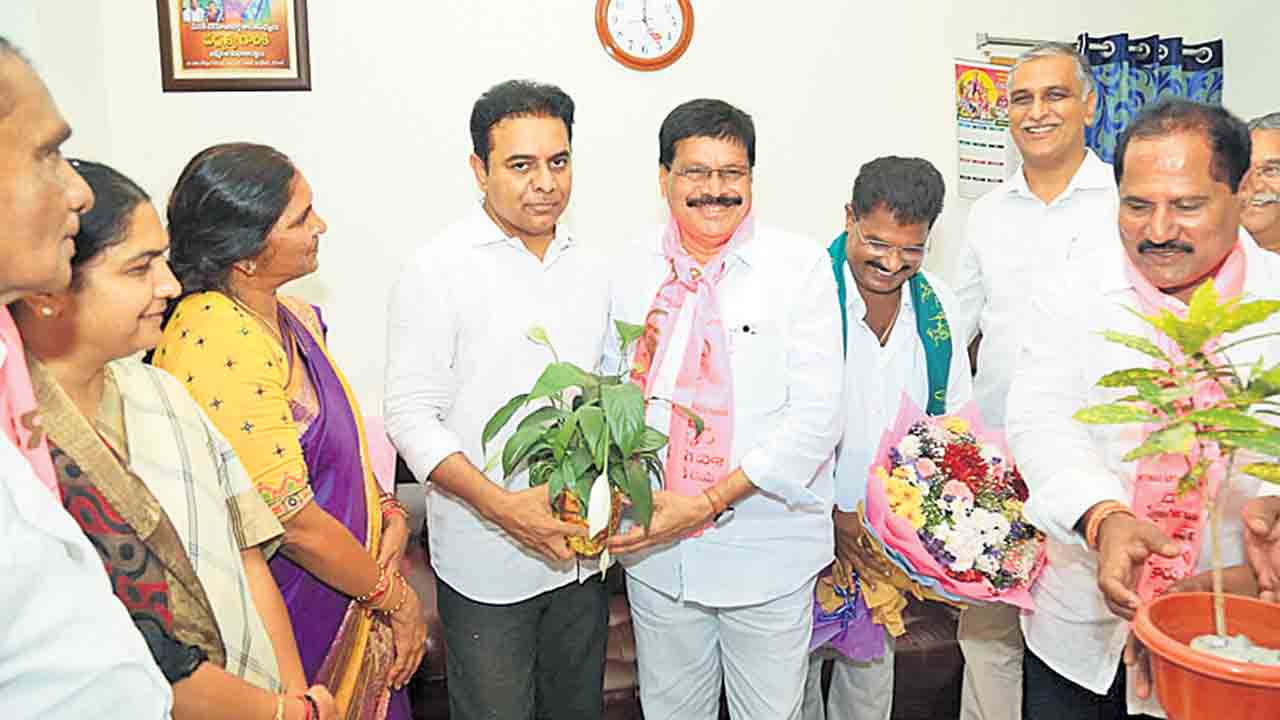 మెదక్‌లో మంత్రి కేటీఆర్‌