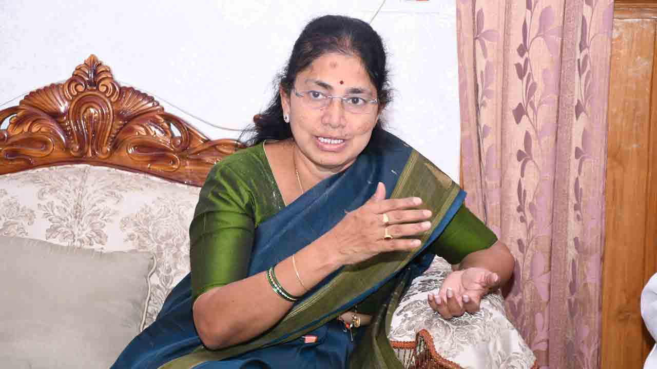  Sunitha Mahender Reddy | తెలంగాణలో రౌడీల పాలన నడుస్తున్నది : సునీత మహేందర్ రెడ్డి