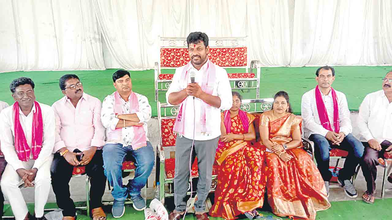 మీ సేవకుడిని..