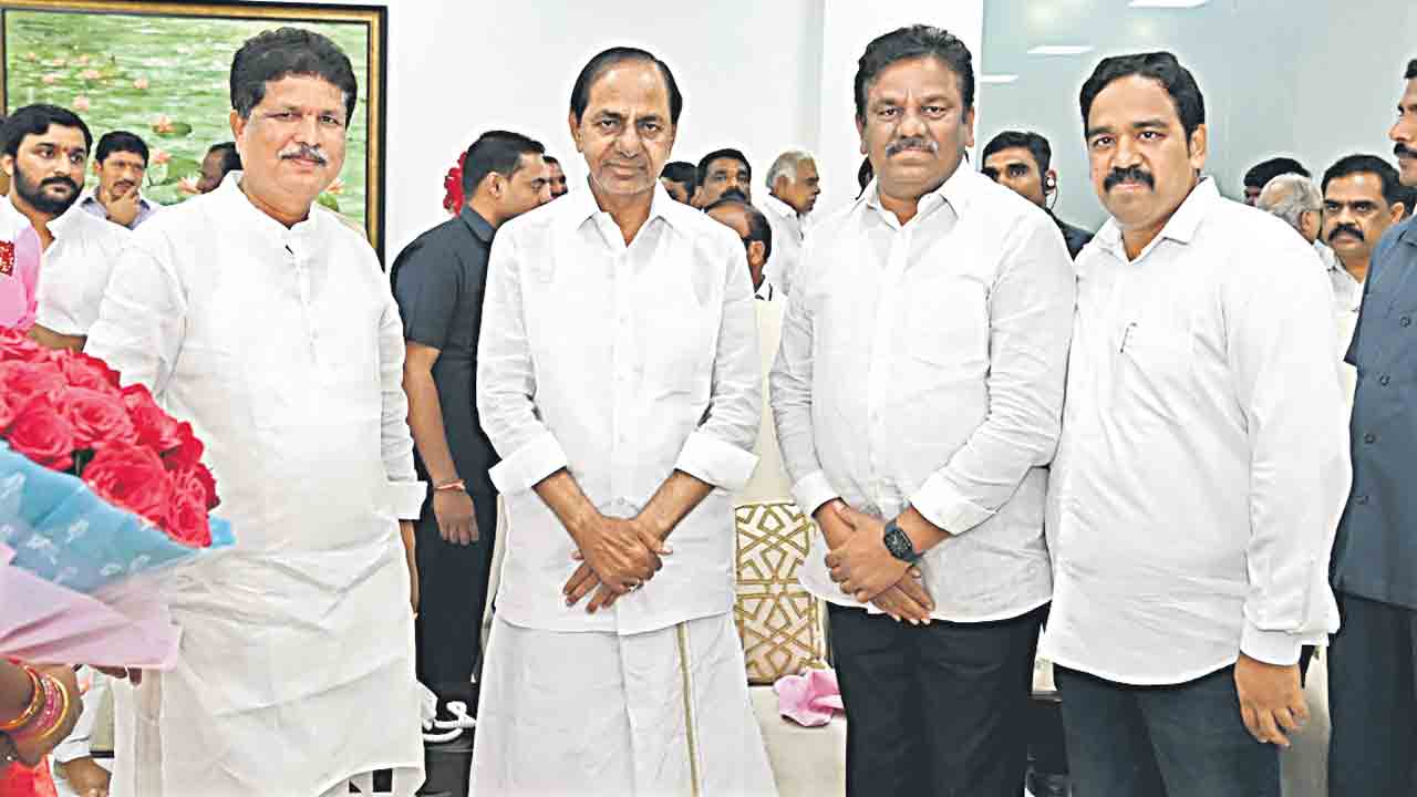 సీఎం కేసీఆర్‌కు కృతజ్ఞతలు తెలిపిన కార్పొరేటర్లు