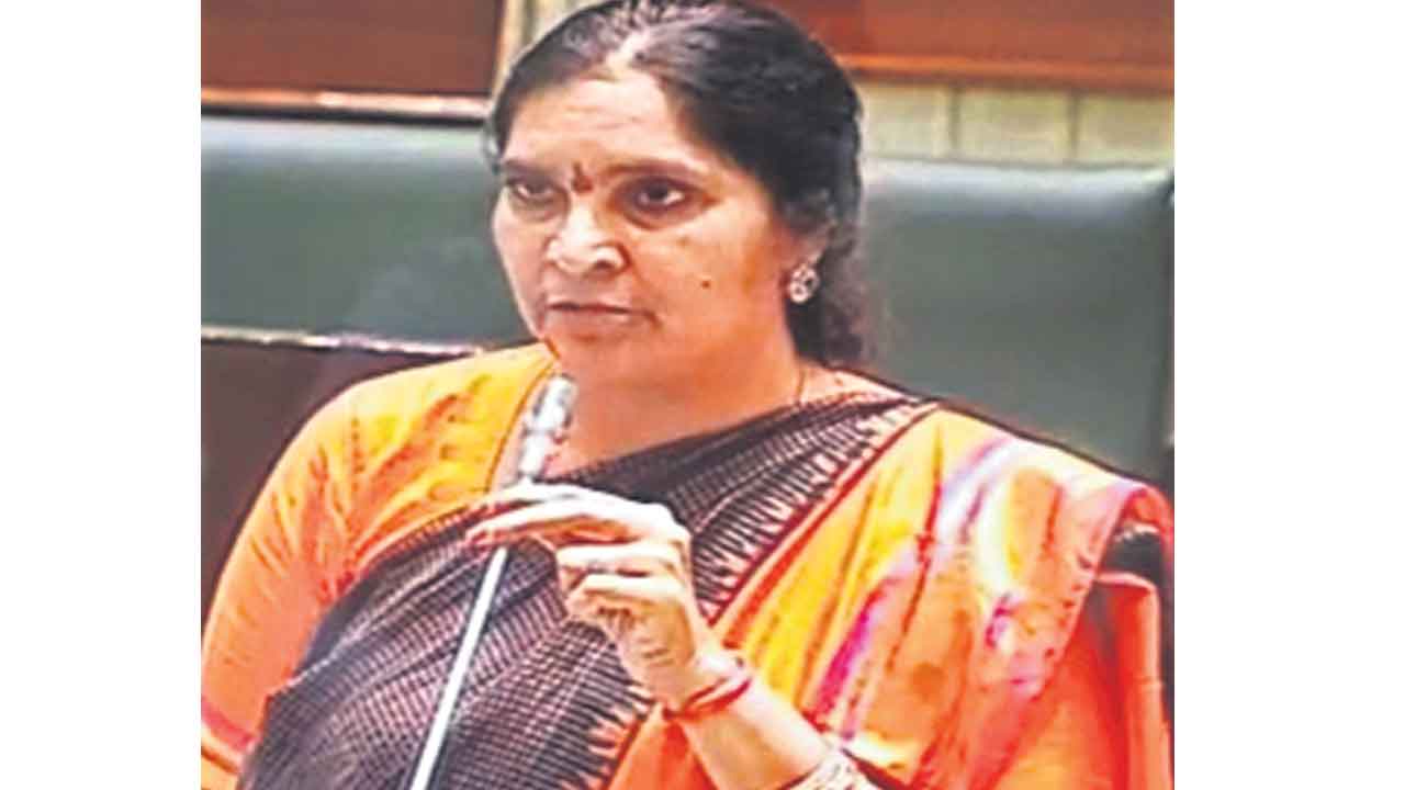 సంక్షేమ పథకాలు దేశానికే ఆదర్శం