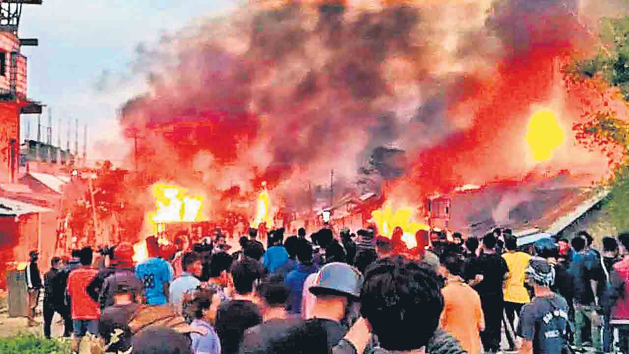 నాడే చెప్పిన బాబా సాహెబ్‌