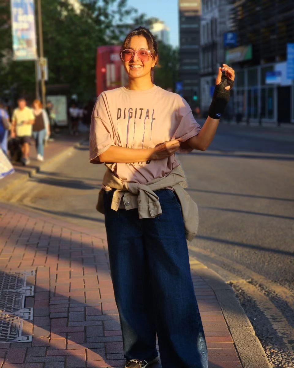 ( Photos : Instagram )