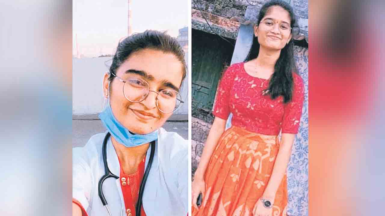 పేదింట మెరిసిన ఇద్దరు యువతులు