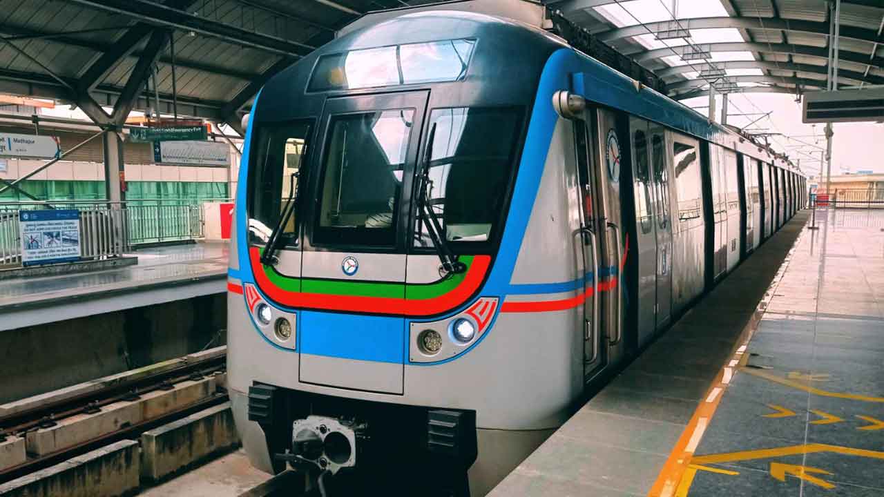 Metro Rail | హైదరాబాదీలకు గుడ్‌న్యూస్‌ చెప్పిన మెట్రో రైల్‌ అధికారులు