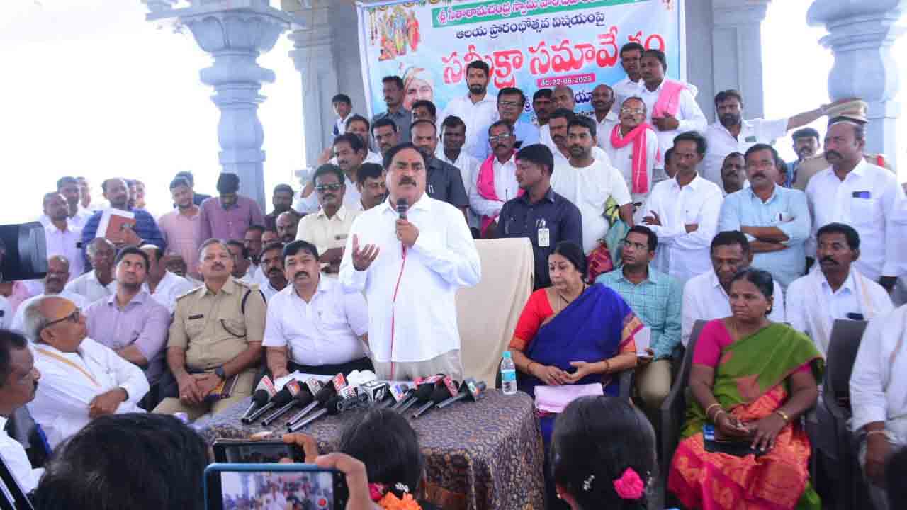 Minister Errabelli | సెప్టెంబర్ 4న వల్మిడికి సీఎం కేసీఆర్, మంత్రులు రాక .. ఏర్పాట్లను సమీక్షించిన మంత్రి ఎర్రబెల్లి