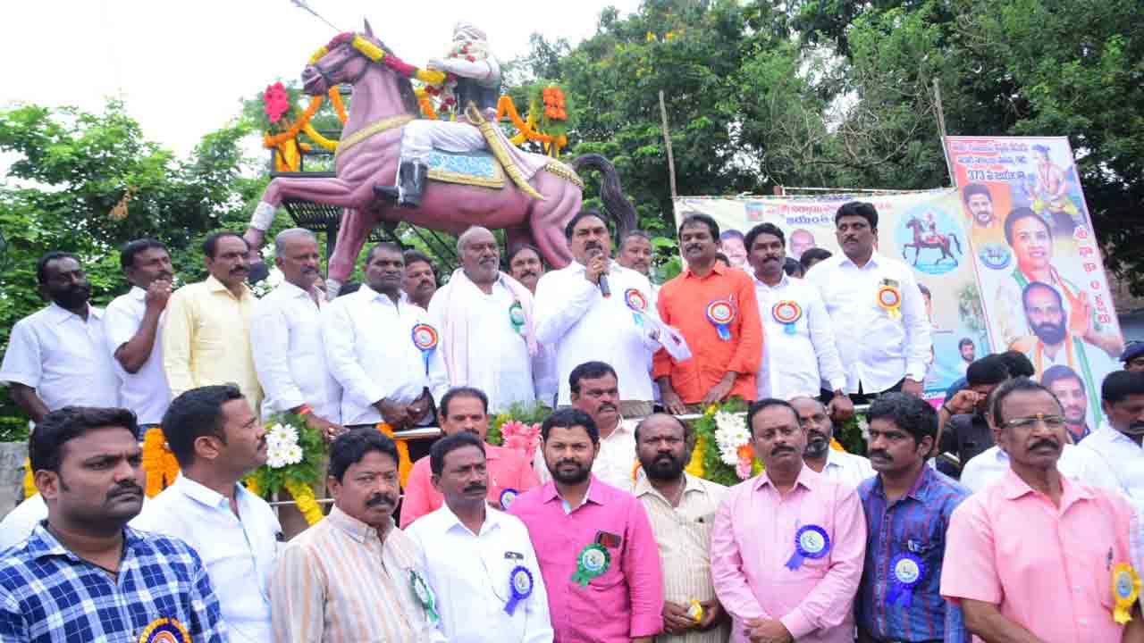 Minister Errabelli | సర్దార్ సర్వాయి పాపన్న పోరాటం భావి తరాలకు స్ఫూర్తి  : మంత్రి ఎర్రబెల్లి