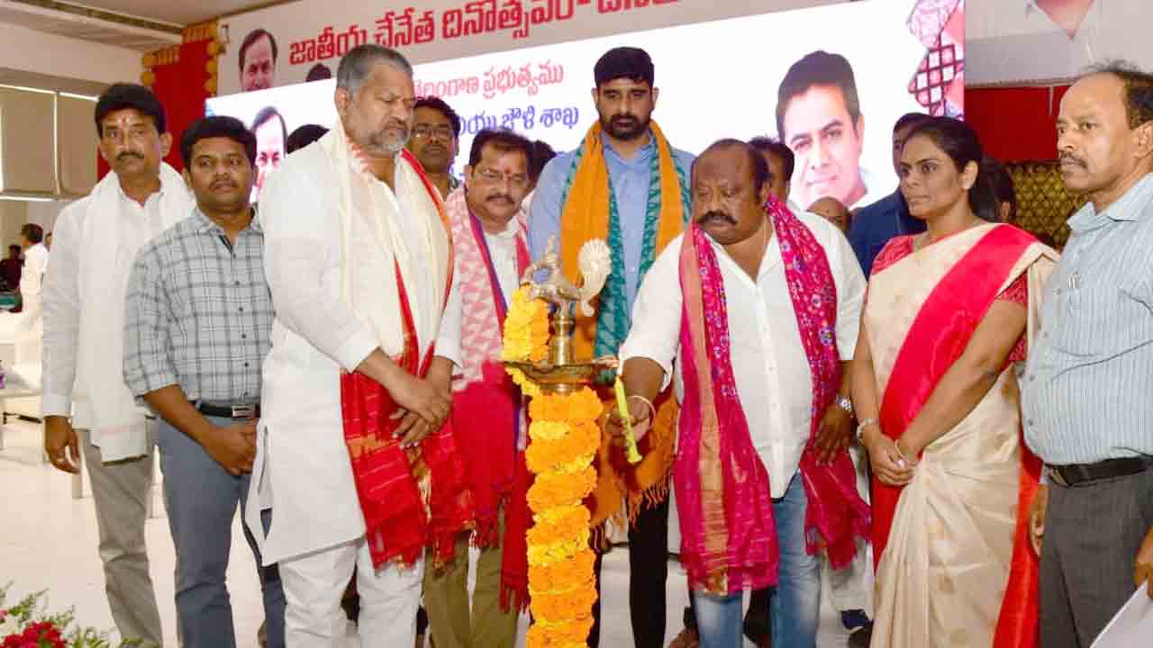 Minister Gangula | సంక్షేమ పథకాలతో చేనేతల కళ్లల్లో వెలుగులు : మంత్రి గంగుల కమలాకర్‌
