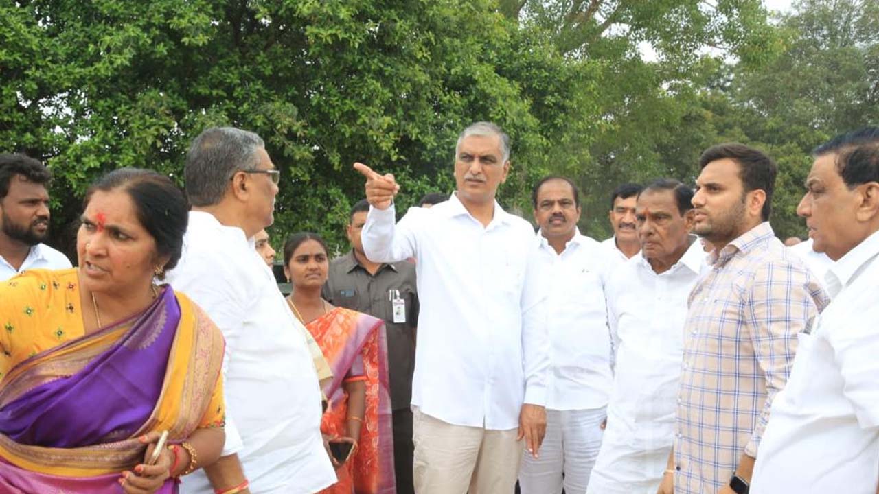 Minister Harish Rao | పంచాయతీ సెక్రెటరీలు ఇక ప్రభుత్వ ఉద్యోగులే : మంత్రి హరీశ్‌రావు
