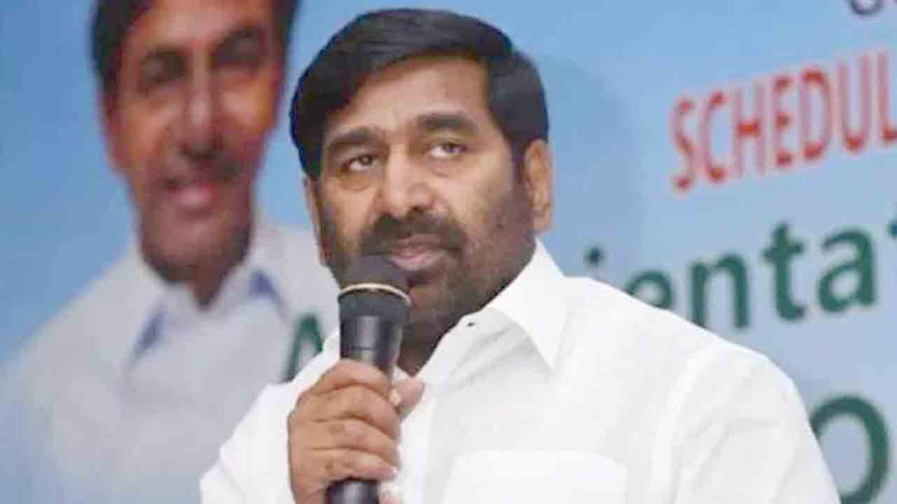 Minister Jagdish Reddy | వరదలపై కాంగ్రెస్ నాయ‌కుల‌ది బురద రాజకీయం : మంత్రి జగదీష్‌రెడ్డి
