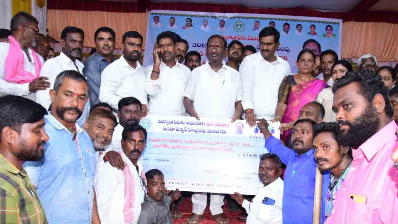 మంచి మనసున్న నాయకుడు సీఎం కేసీఆర్ : మంత్రి కొప్పుల ఈశ్వర్