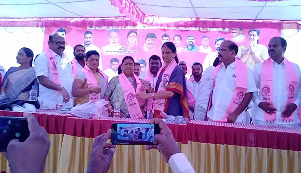 Minister Sabitha Indrareddy | రాష్ట్రంలో బీజేపీ, కాంగ్రెస్‌ పార్టీలకు తగిన బుద్ధి చెప్పాలి : మంత్రి సబితా ఇంద్రారెడ్డి