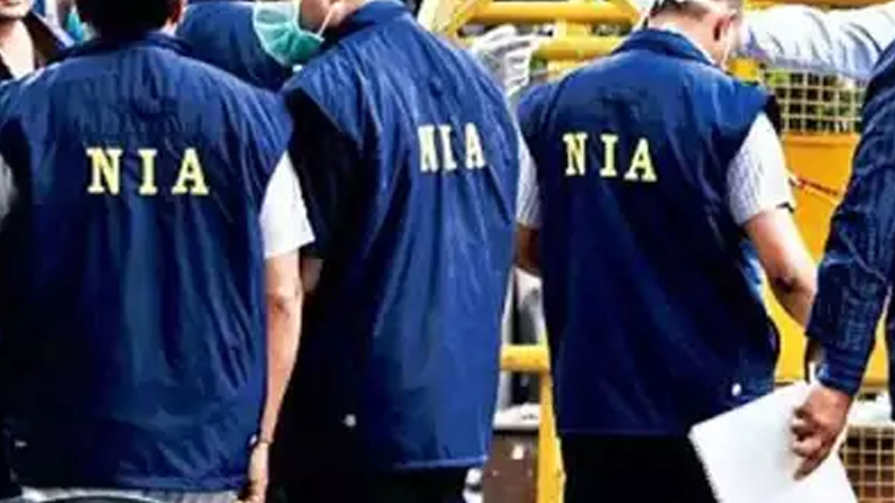 హైదరాబాద్‌లో ఎన్‌ఐఏ సోదాలు