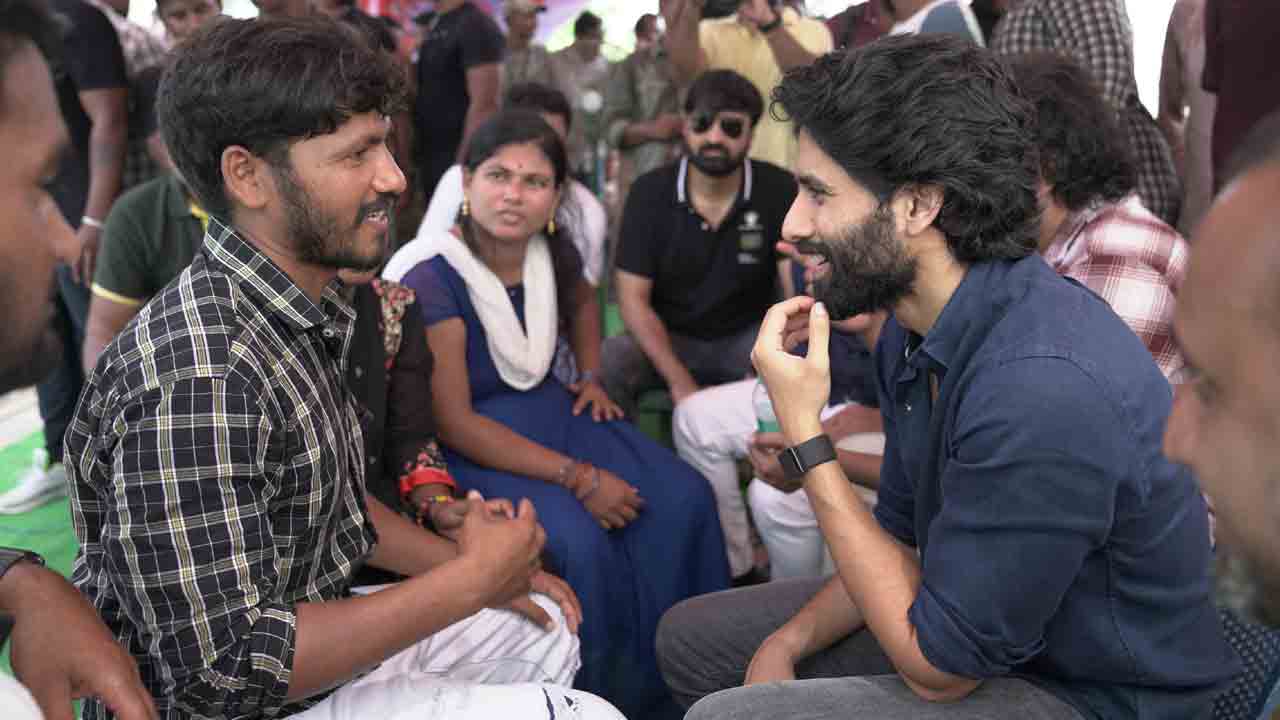 Naga Chaitanya | మత్స్యకారులతో నాగచైతన్య మాటామంతీ.. అసలు కారణమిదే!