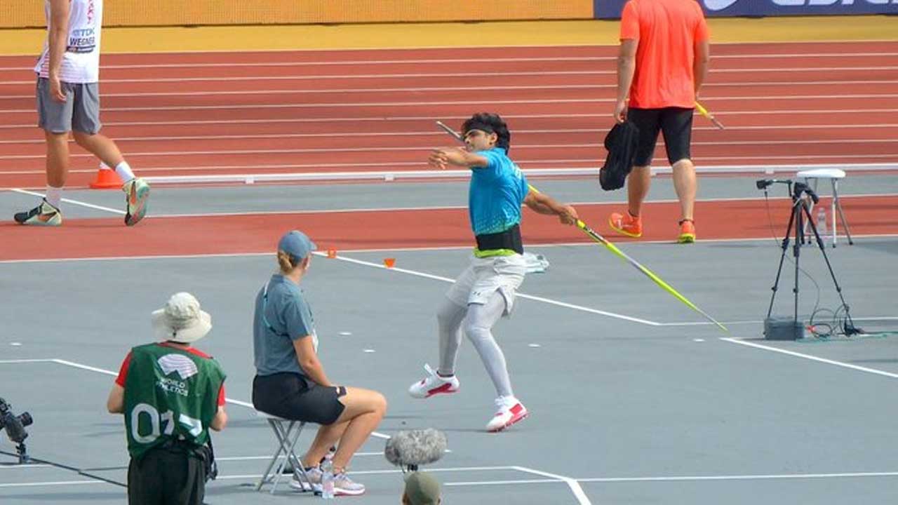 Neeraj Chopra | పారిస్ ఒలింపిక్స్‌కు అర్హత సాధించిన జావెలిన్‌ త్రోయర్‌ నీరజ్‌ చోప్రా
