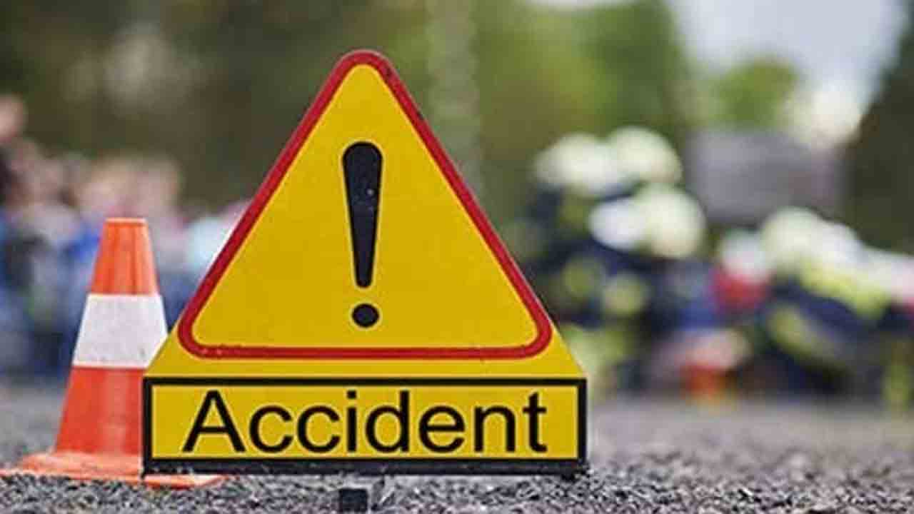 Nepal | నదిలోకి దూసుకెళ్లిన బస్సు.. 8 మంది మృతి