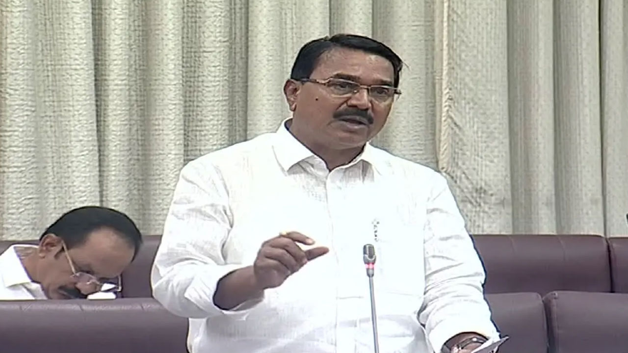 Minister Niranjan reddy | రాష్ట్రంలో రైతులను ఆదుకునేందుకు ప్రత్యేక పంటల బీమా పథకం.. అధ్యయనం చేస్తున్న ప్రభుత్వం: మంత్రి నిరంజన్‌ రెడ్డి