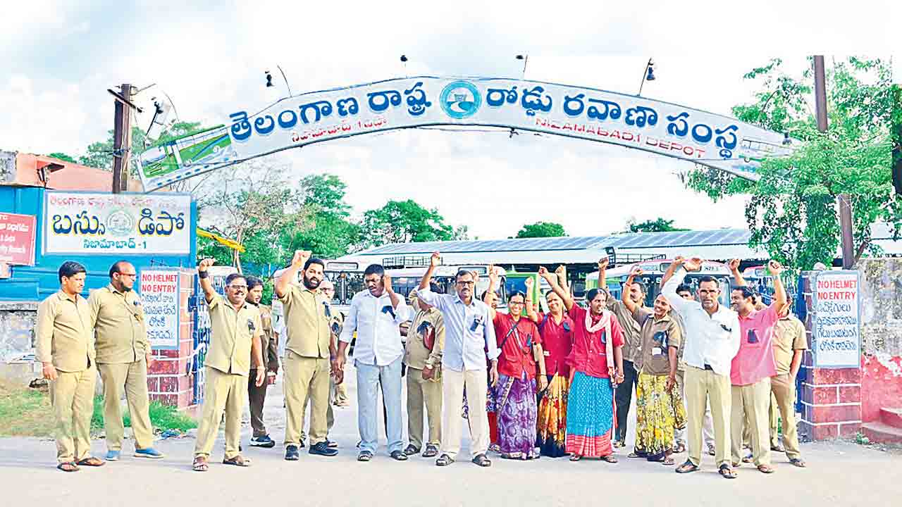 కయ్యానికి సై సంక్షేమానికి నై..