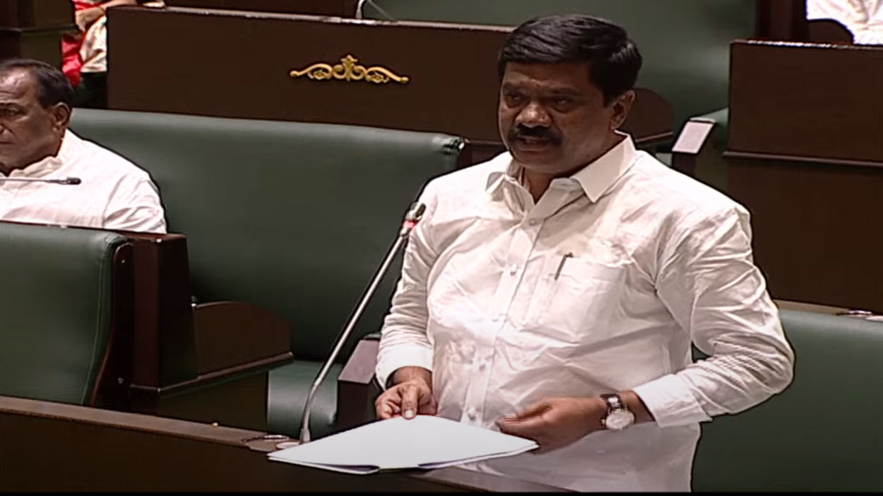 Minister Prashanth Reddy| వరదల వల్ల ఇండ్లు కూలిన వారికి ‘గృహలక్ష్మి’ ఆర్థికసాయం: మంత్రి వేముల