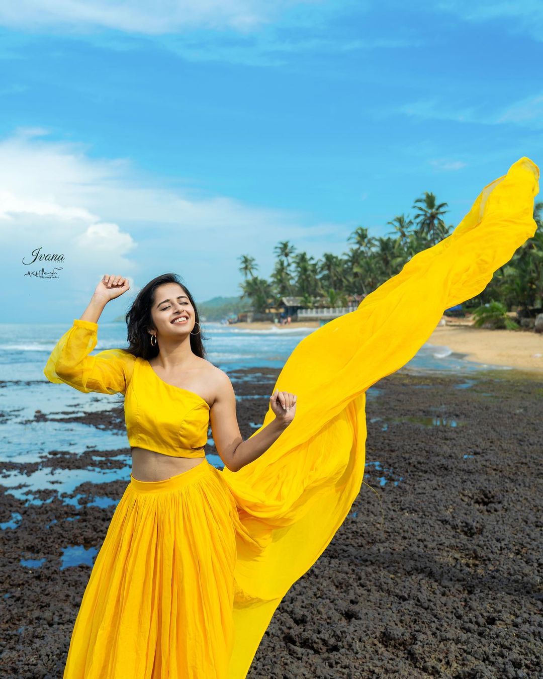 ( Photos : Instagram )