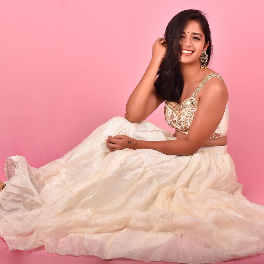 ( Photos : Instagram )