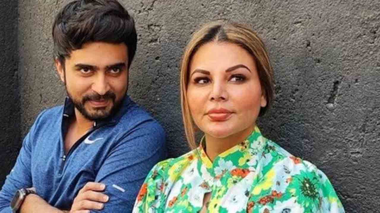 Rakhi Sawant | నా న్యూడ్ వీడియోలు రూ.47లక్షలకు అమ్ముకున్నాడు.. మాజీ భర్తపై రాఖీ సావంత్ సంచలన ఆరోపణలు
