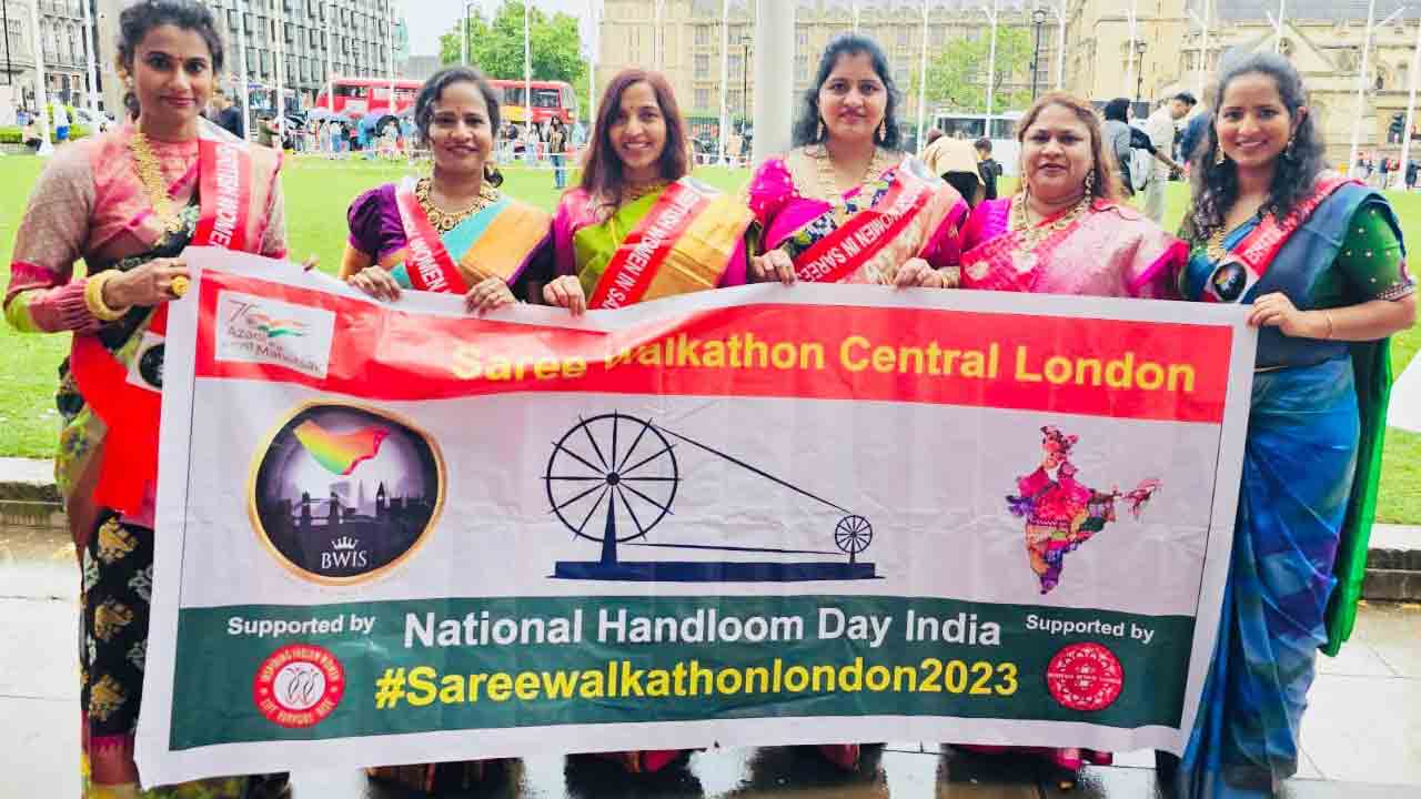 Saree Walkathon | లండ‌న్‌లో భార‌త జాతీయ చేనేత `శారీ వాక‌థాన్‌-2023`!