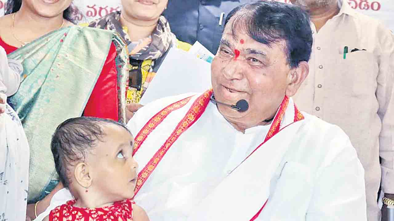 ఆరోగ్యవంతమైన సమాజమే ప్రభుత్వ లక్ష్యం