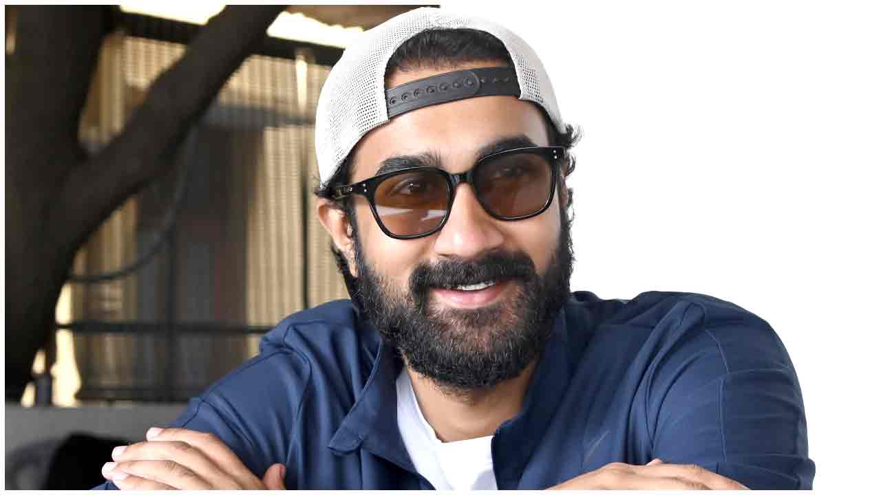 Santosh Sobhan | ఒకవేళ పెళ్లి చేసుకుంటే రిజిస్టర్‌ మ్యారేజ్‌ చేసుకుంటా : సంతోశ్‌ శోభన్‌