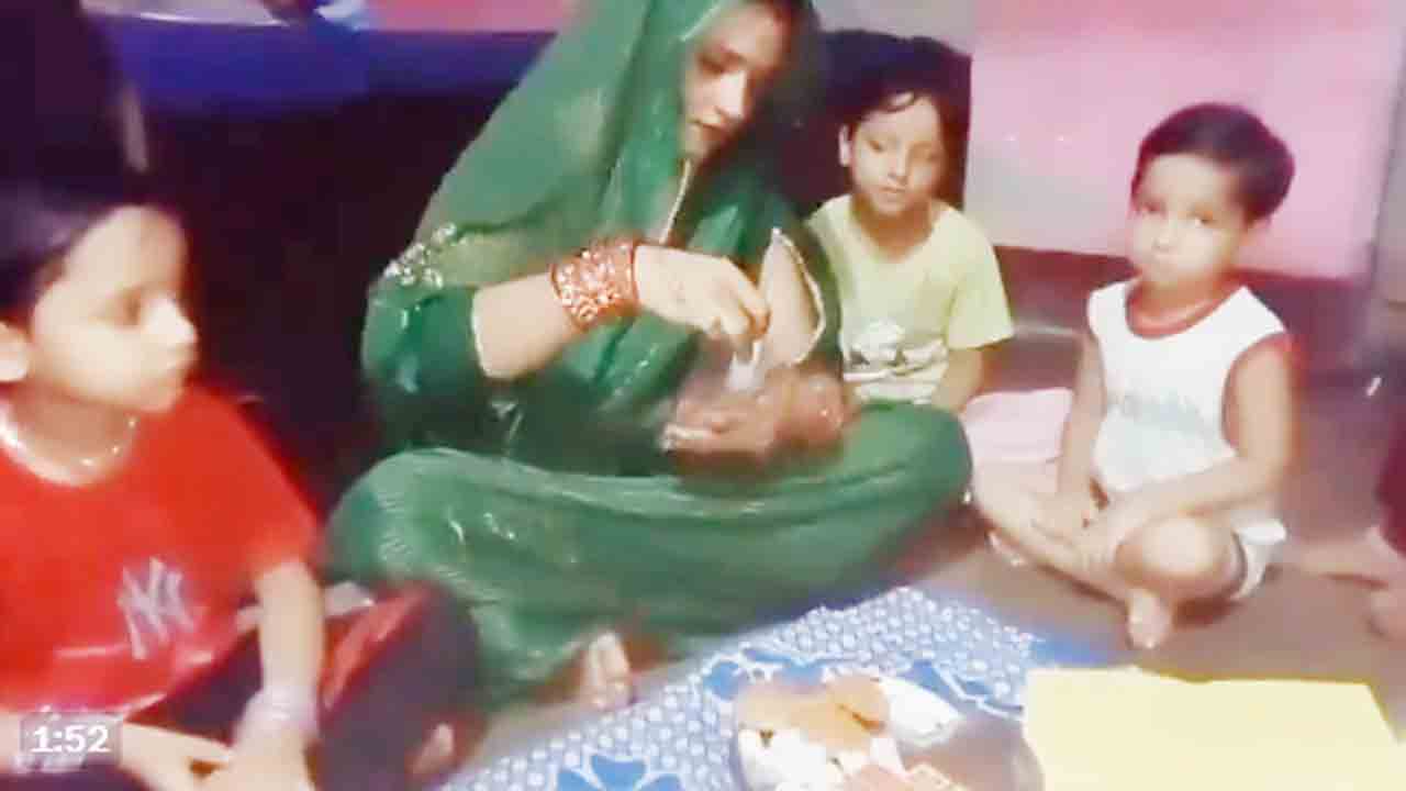 Seema Haider | ప్రధాని మోదీ, అమిత్‌ షాకు రాఖీలు పంపనున్న పాక్‌ జాతీయురాలు సీమా హైదర్‌