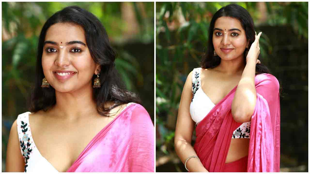 Shivathmika Rajashekar | గులాబీ చీరలో మురిపిస్తున్న శివాత్మిక రాజశేఖర్..