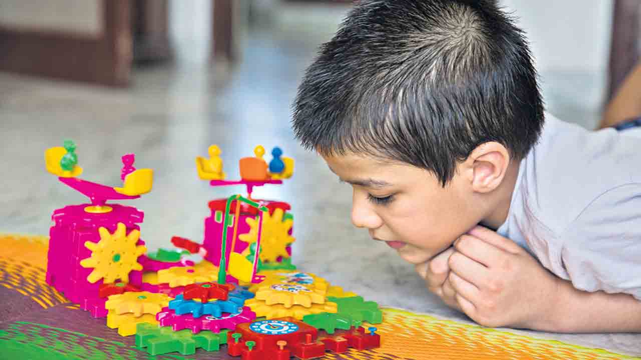 మంచి బొమ్మలు!