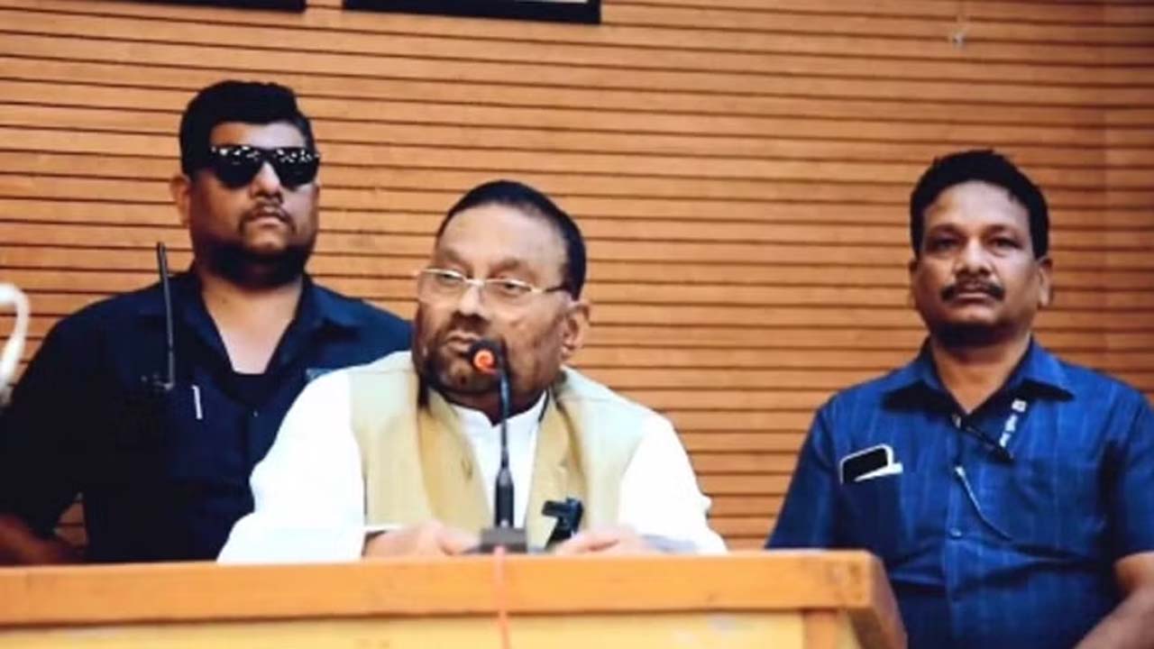 Swami Prasad Maurya | హిందూమతం ఓ బూటకం..! ఎస్పీ నేత స్వామి ప్రసాద్‌ వివాదాస్పద వ్యాఖ్యలు..!